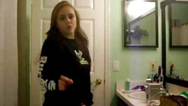 Dalam The Bathroom lucah dengan Stefania Beatty yang bersemangat jilbab bogel tumblr daripada MetArt X