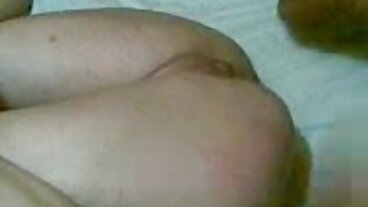 Ledakan remaja dengan pengawas Melody Petite dan koleksi video lucah budak sekolah Olivia Sin daripada SexArt