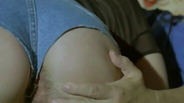 Aksi melengkung dengan pengawas lucah sex melayu Hadley Viscara dari Porn Fidelity