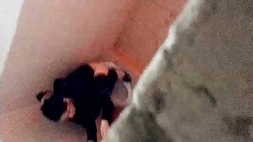 Seks Rambut Kerinting dengan Bella Mur miang dari main kelentit awek 18 VideoZ