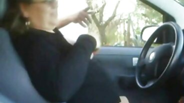 Seks handjob dengan Lexxxus Adams dan Nikki Capone yang menggoda dari Reality sex pantat melayu Kings