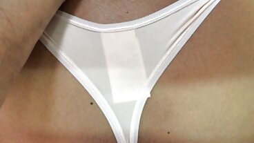 Video handjob dengan Sofia Su yang cantik tetek paling sedap dari Reality Kings