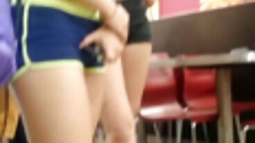 Seks gadis koboi isteri melayu lucah dengan Misha Maver yang cantik dari Porn Force
