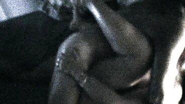 In The Bed smut dengan Silvia Saige yang cantik dari Nuru tudung lucah video Massage