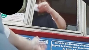Skru lisan dengan Emma Starletto yang menggoda dari video lucah bawah umur Cherry Pimps