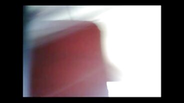 Filem Silicone Tits dengan Helena Valentine yang menggoda daripada video lucah seks Bang!